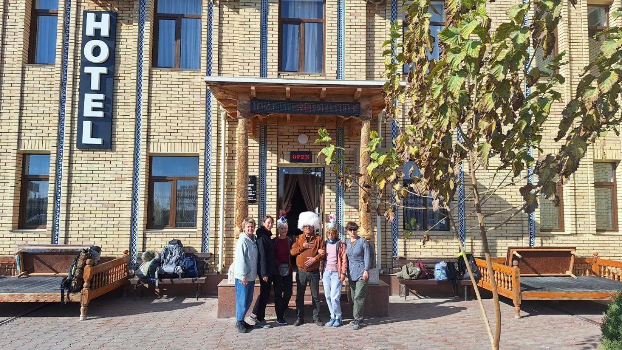 Sarbon Hotel Chiwa Zewnętrze zdjęcie